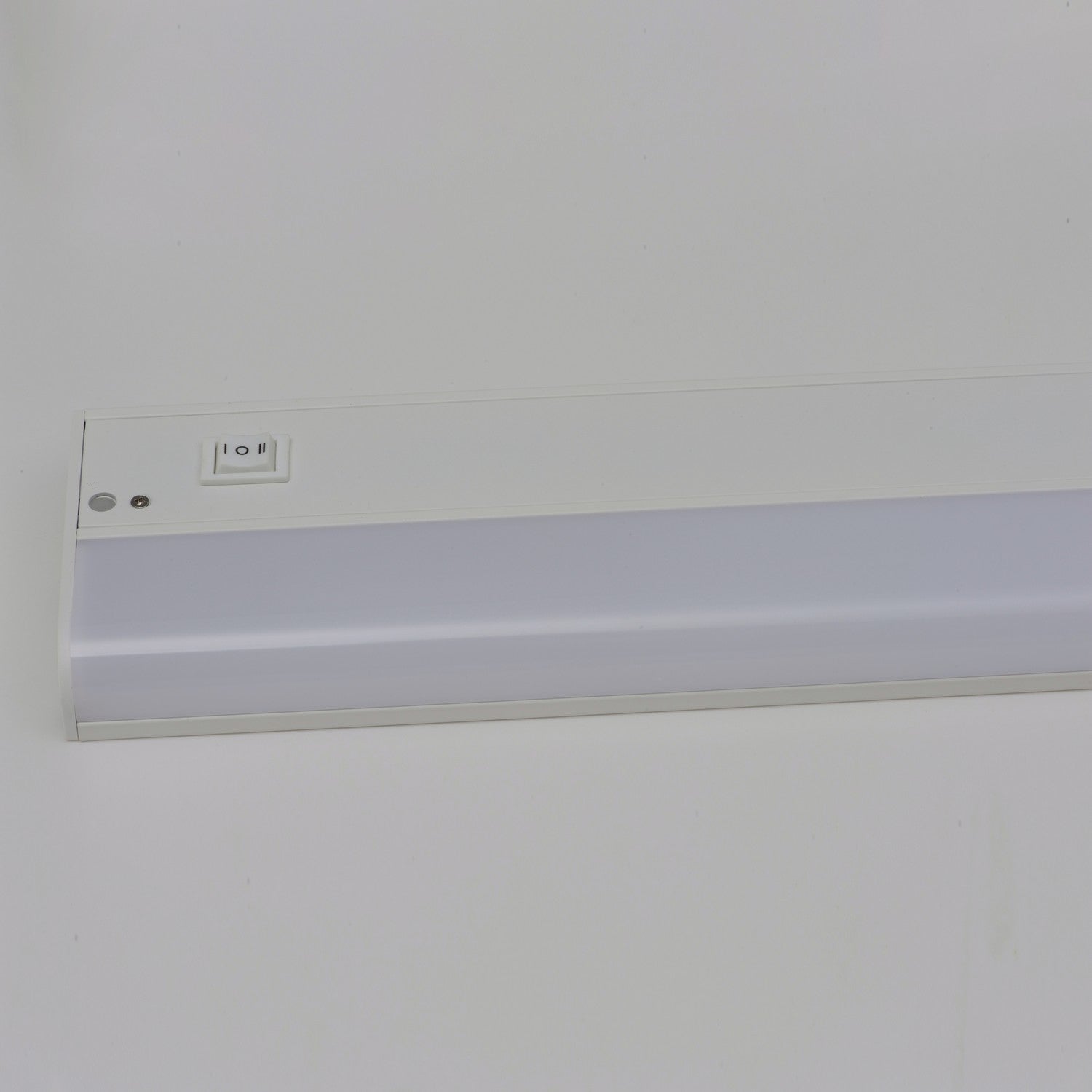Maxim Lighting 89855WT: 944859-3.jpg