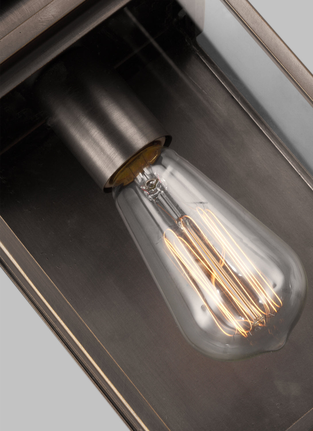 Visual Comfort OL13600ANBZ: 785321-2.jpg