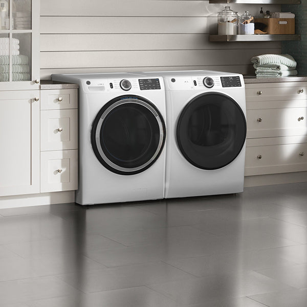 4.8 Cu Ft Capacity Smart Front Load Washer with Ultrafresh Vent System