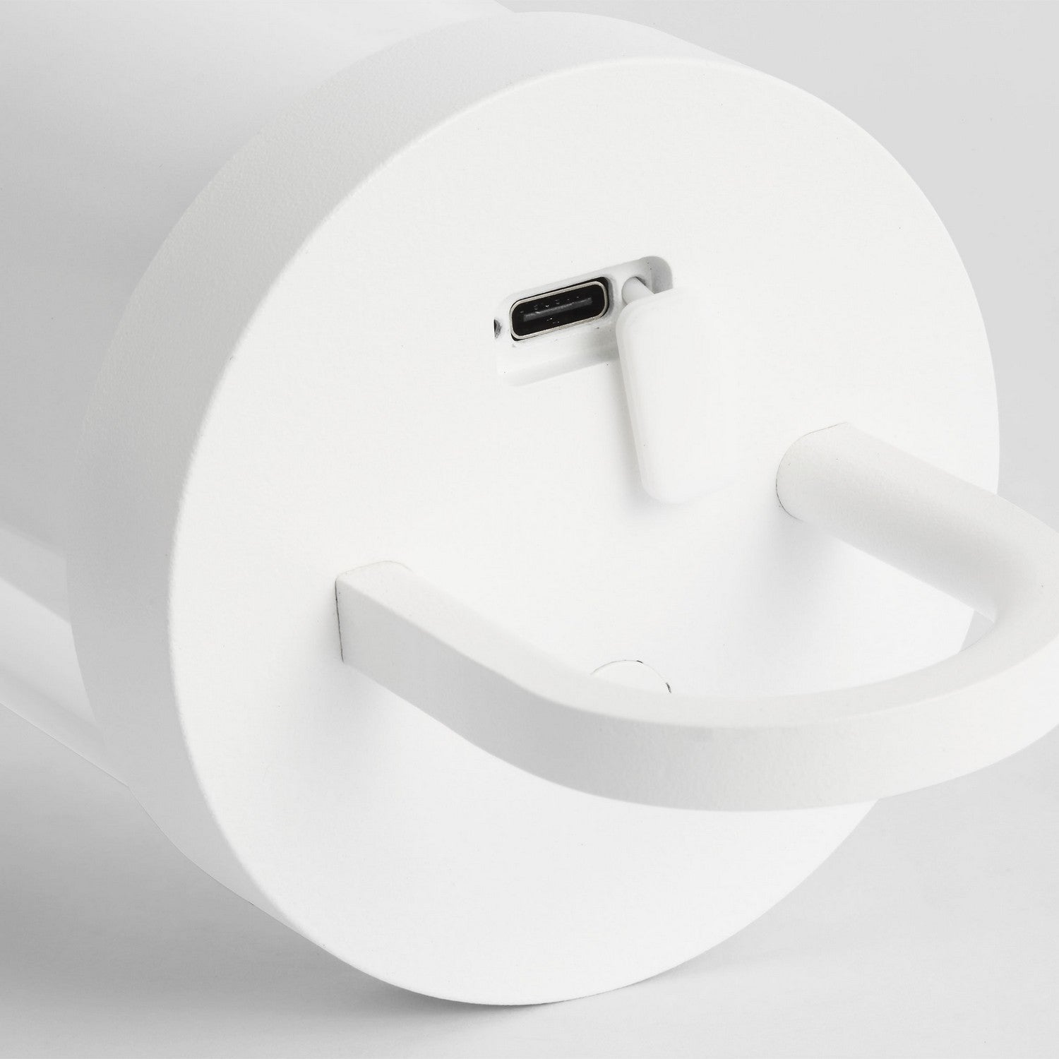 Tech Lighting SLTB27327W: lad-5260406-3.jpg