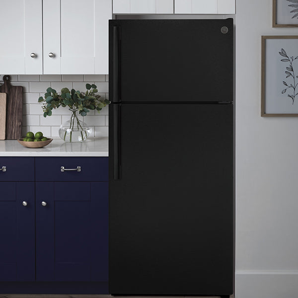 16.6 Cubic Feet Top-Freezer Refrigerator