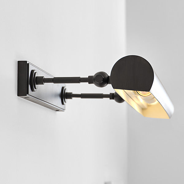 Kenyon 24 in Picture Light