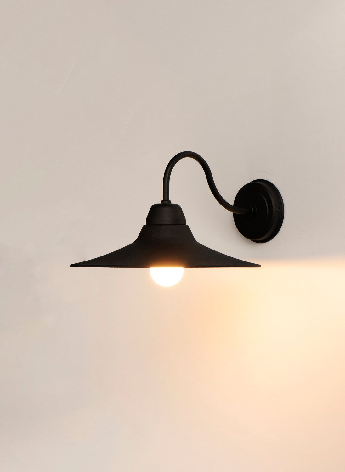 Maxim Lighting 10114BK: 1008862-2.jpg