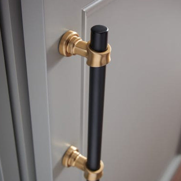 Top Knobs M2700